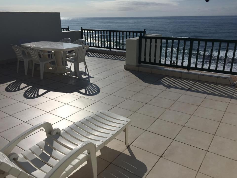 Apartment 13 Skiathos Beachfront In Shakas Rock